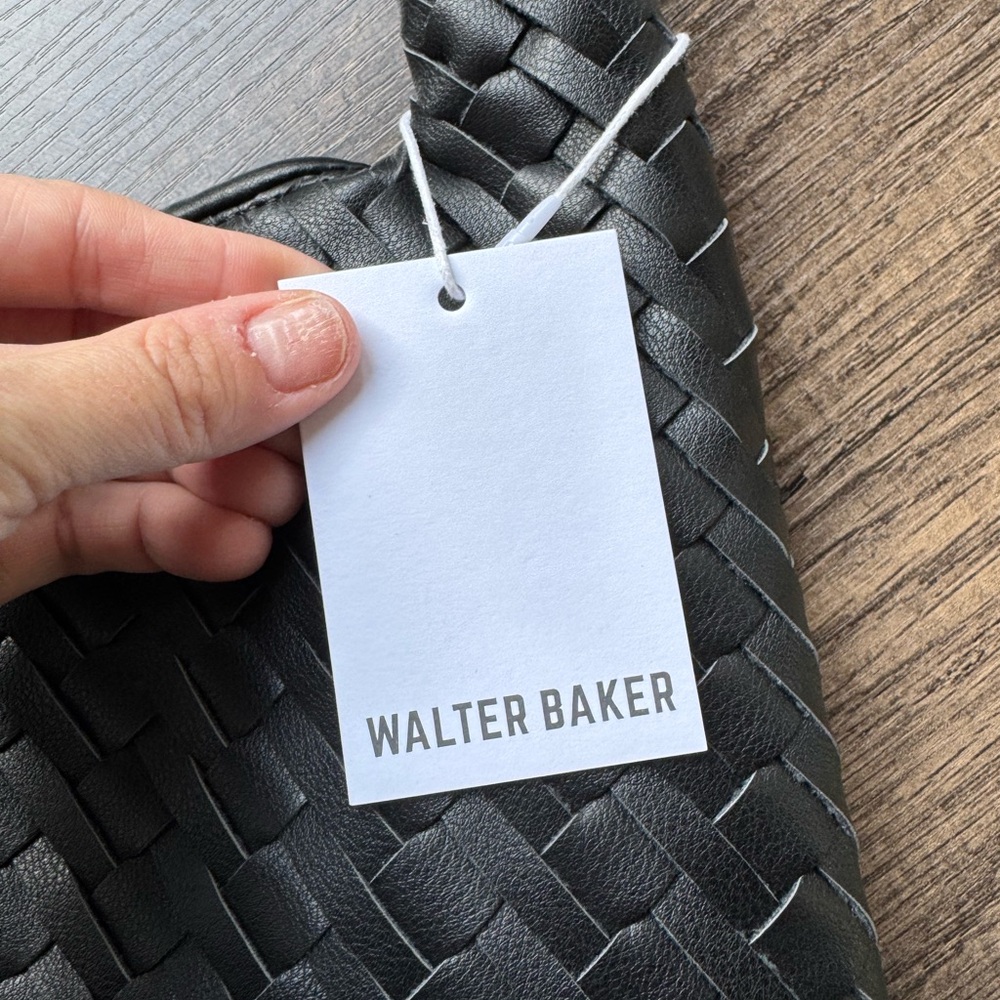 Walter Baker Elegant Black Woven Leather Shoulder Bag - Picture 2 of 4